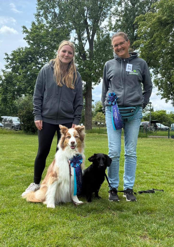 Jana mit Maya (links), Tanja mit Jaro (rechts)